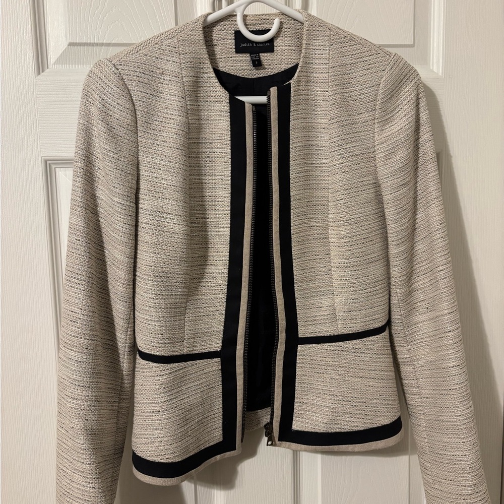 Judith & Charles Light Pink Zip Jacket Blazer - Size 2